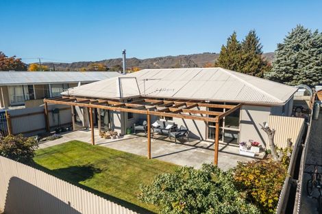 Photo of property in 3 Campbell Street, Alexandra, 9320