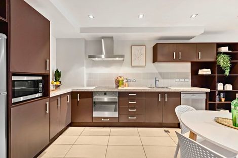 Photo of property in Monument Apartments, 4d/245 Wakefield Street, Te Aro, Wellington, 6011