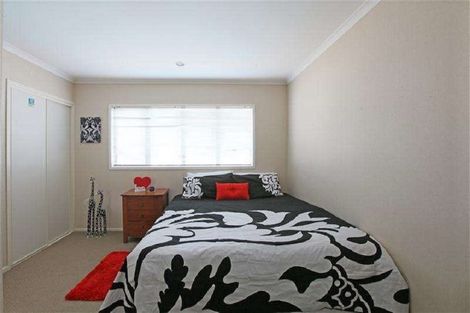 Photo of property in 11 Skip Lane, East Tamaki, Auckland, 2013