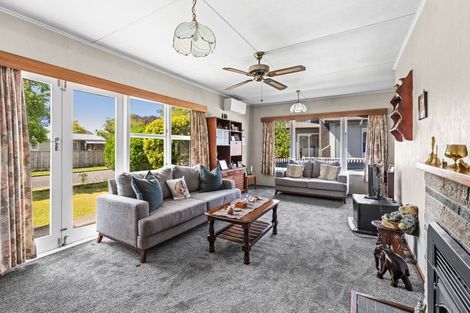 Photo of property in 5 Tasman Street, Havelock North, 4130