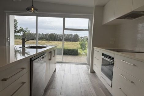 Photo of property in 50 Saint Pauls Drive, Brookfield, Tauranga, 3110
