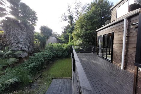 Photo of property in 60a Queenstown Road, Onehunga, Auckland, 1061