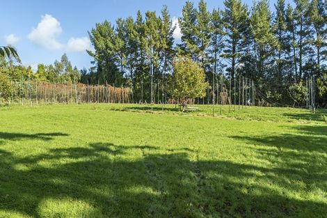 Photo of property in 574 Otaraoa Road, Tikorangi, Waitara, 4383