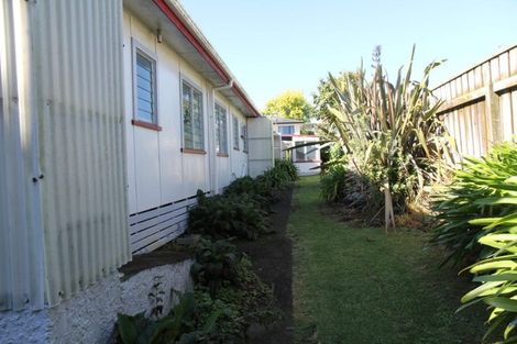 Photo of property in 40a Belt Road, Moturoa, New Plymouth, 4310