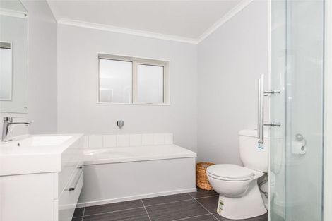 Photo of property in 3 Gatley Grove, Churton Park, Wellington, 6037