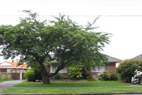 Photo of property in 918 Avonside Drive, Avondale, Christchurch, 8061