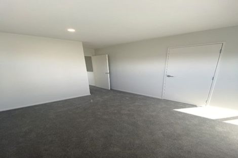 Photo of property in 1/39 Renata Crescent, Te Atatu Peninsula, Auckland, 0610