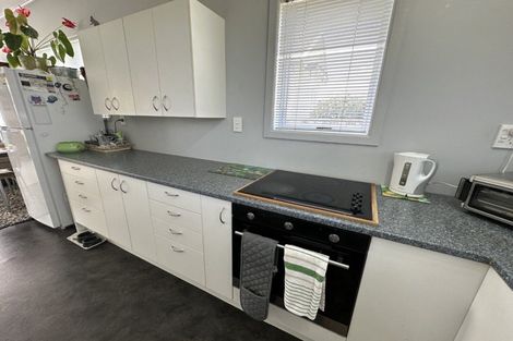 Photo of property in 66 Conway Road, Eltham, 4322