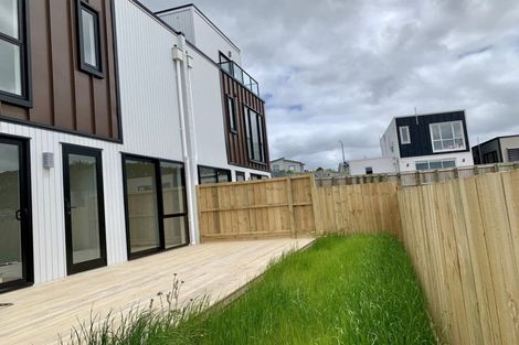 Photo of property in 12 Waihou Crescent, Albany Heights, Auckland, 0632