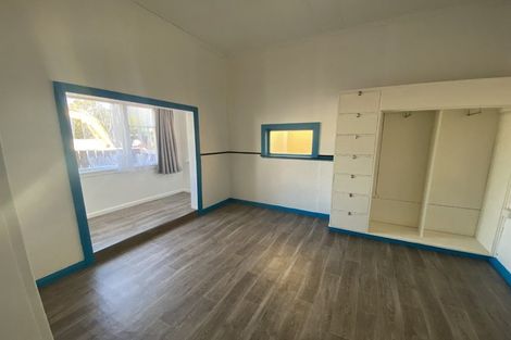 Photo of property in 28 Luxford Street, Berhampore, Wellington, 6023