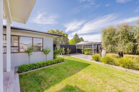Photo of property in 2 Willow Grove, Waipukurau, 4200