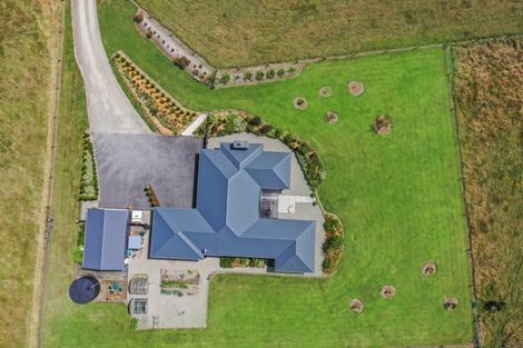 Photo of property in 290 Parsons Road, Weston, Oamaru, 9491