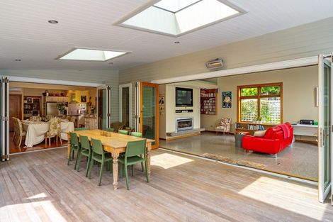 Photo of property in 152 No 1 Line, Tauwharenikau, Featherston, 5771