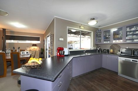 Photo of property in 92 Napier Road, Havelock North, 4130