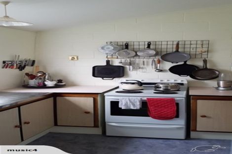 Photo of property in 2/50 Buckley Road, Southgate, Wellington, 6023