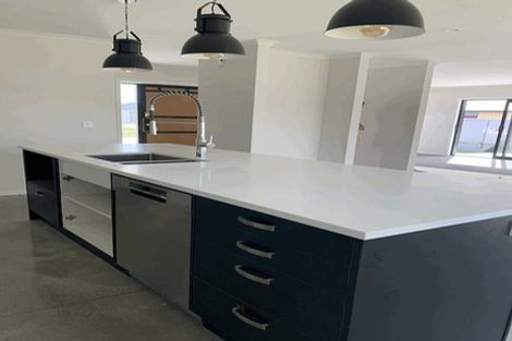 Photo of property in 38a Tainui Street, Levin, 5510