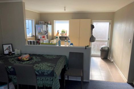 Photo of property in 2/815 Lawrence Street, Akina, Hastings, 4122