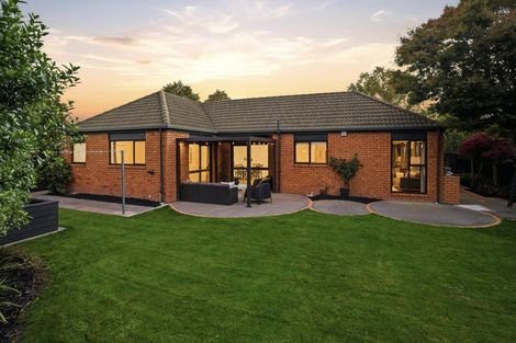 Photo of property in 8 Kedleston Drive, Avonhead, Christchurch, 8042