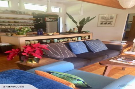 Photo of property in 709a South Titirangi Road, Titirangi, Auckland, 0604