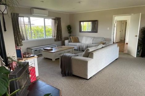 Photo of property in 16 Monument Road, Clevedon, Papakura, 2582