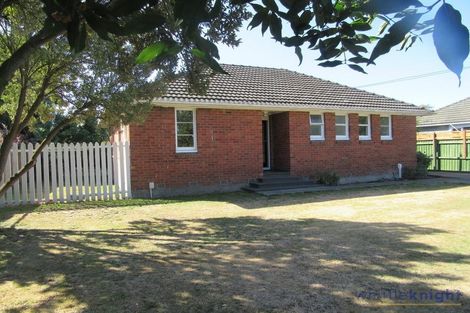 Photo of property in 11 Evatt Street, Bryndwr, Christchurch, 8053