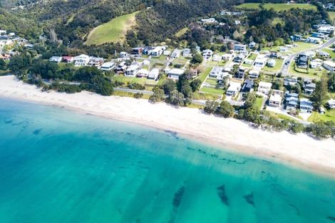 Photo of property in 52 Wairahi Road, Langs Beach, Waipu, 0582