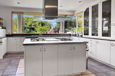 Photo of property in 174 Awamoa Road, Holmes Hill, Oamaru, 9492