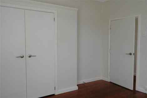 Photo of property in 211 Carrington Street, Vogeltown, New Plymouth, 4310