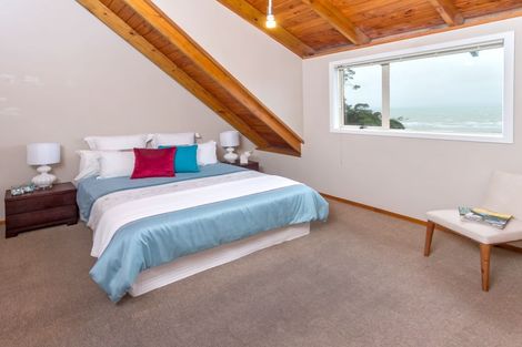 Photo of property in 21a Page Point, Mellons Bay, Auckland, 2014