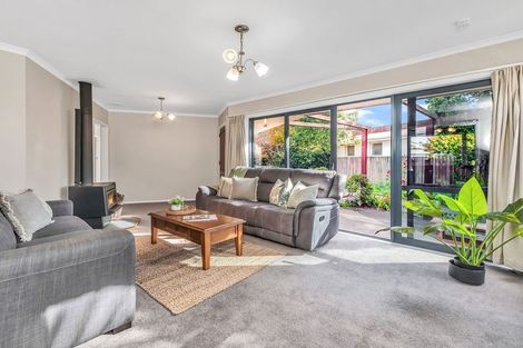 Photo of property in 112 East Belt, Lincoln, 7608