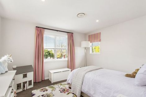 Photo of property in 17 Rossall Street, Merivale, Christchurch, 8014