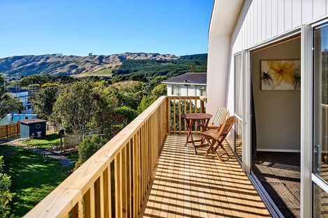 Photo of property in 10 Kotipu Place, Pukerua Bay, 5026