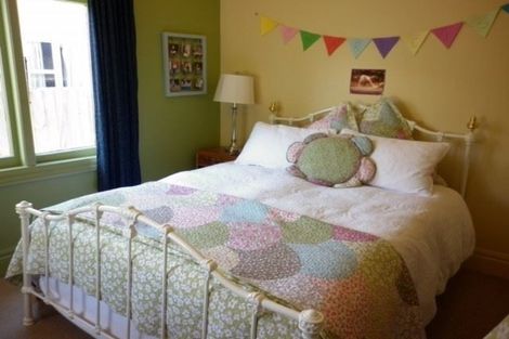 Photo of property in 100 Innes Road, St Albans, Christchurch, 8052