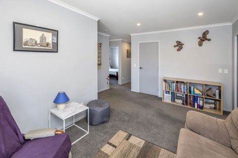 Photo of property in 12 Awahou Place, Foxton, 4814