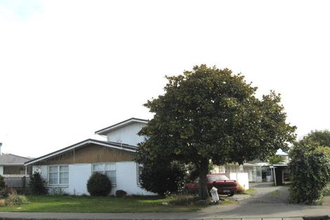 Photo of property in 1/72 Middlepark Road, Sockburn, Christchurch, 8042