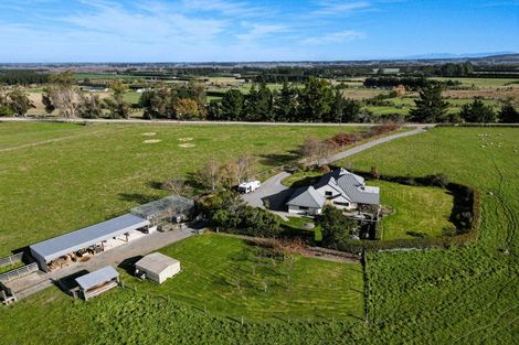 Photo of property in 132 Round Hill Road, Loburn, 7472