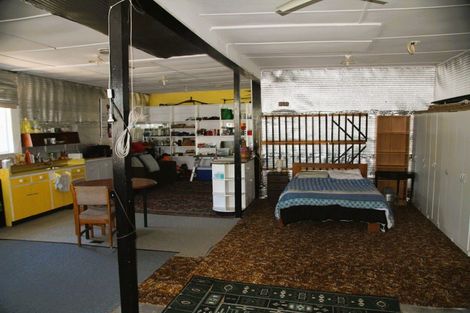 Photo of property in 31 Brougham Street, Westport, 7825