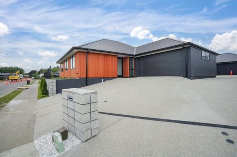 Photo of property in 97 Hoffman Court, Waikiwi, Invercargill, 9810