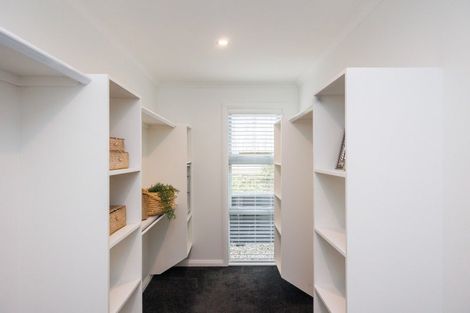 Photo of property in 125 Atawhai Road, Fitzherbert, Palmerston North, 4410