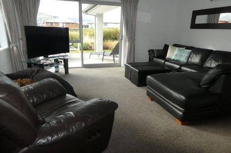 Photo of property in 4 Shipton Court, Lower Shotover, Queenstown, 9304