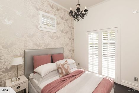 Photo of property in 71 Beach Road, Mellons Bay, Auckland, 2014