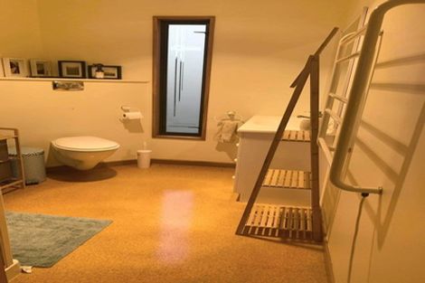 Photo of property in 39 Hikanui Drive, Havelock North, 4130