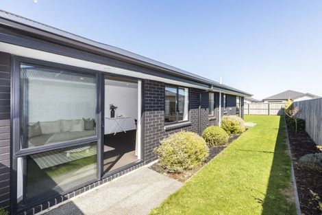 Photo of property in 66 Broadway Parade, Rolleston, 7615