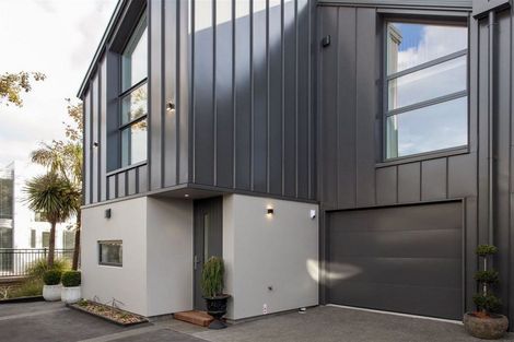 Photo of property in 202c Edgeware Road, Edgeware, Christchurch, 8013