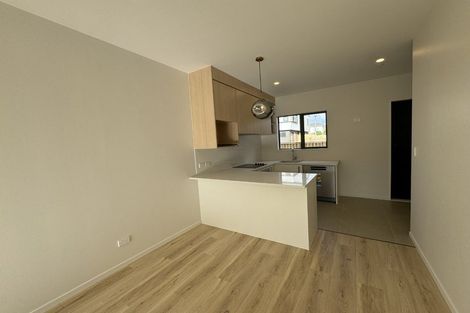 Photo of property in 63 Paetai Lane, Te Atatu Peninsula, 0610