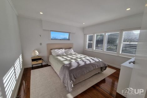 Photo of property in 72 Don Buck Road, Massey, Auckland, 0614