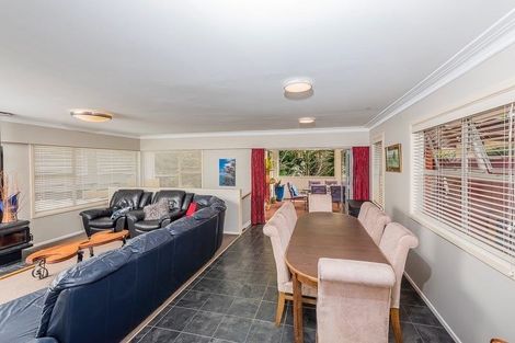 Photo of property in 28 Willoughby Avenue, Howick, Auckland, 2014
