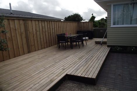 Photo of property in 28 Kamara Road, Glen Eden, Auckland, 0602