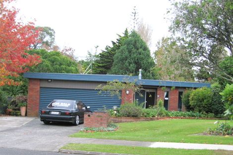 Photo of property in 28 Lastel Place, Shelly Park, Auckland, 2014
