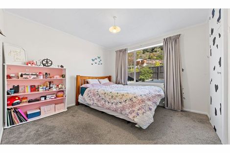 Photo of property in 1/61 Landsdowne Terrace, Cashmere, Christchurch, 8022